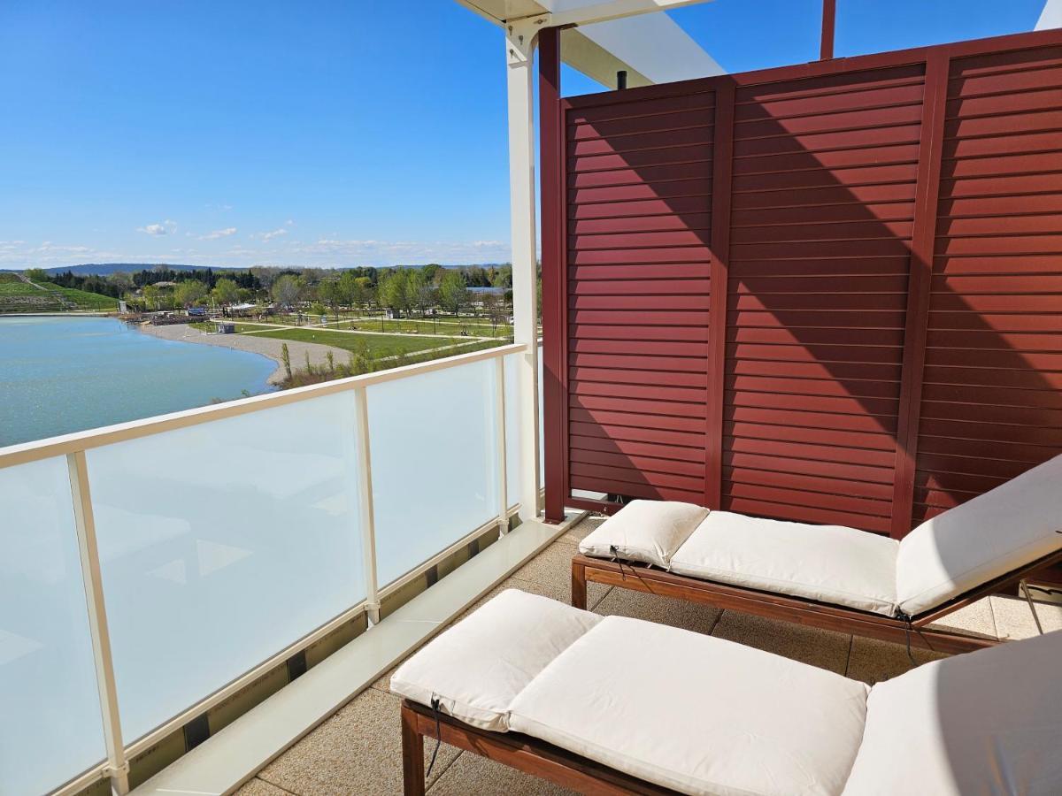 Lakeside Provence - Appartement 4 Etoiles Face Au Lac De Monteux Kültér fotó