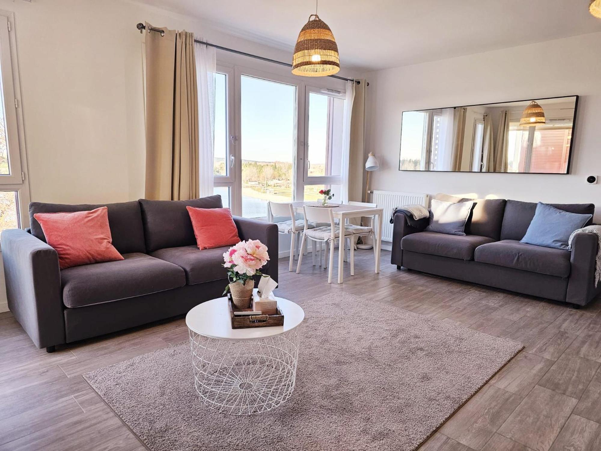 Lakeside Provence - Appartement 4 Etoiles Face Au Lac De Monteux Kültér fotó